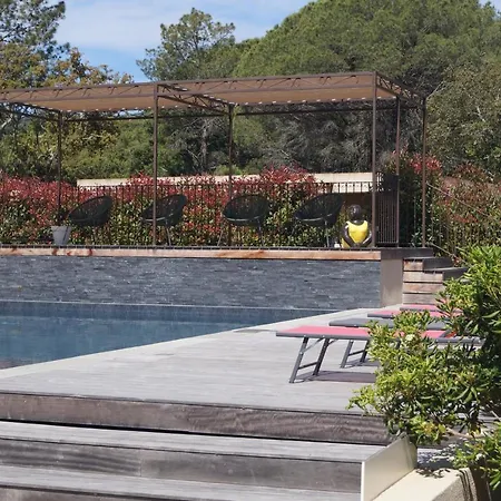 Les Jardins De Santa Giulia - Charmante Dhte Pensión